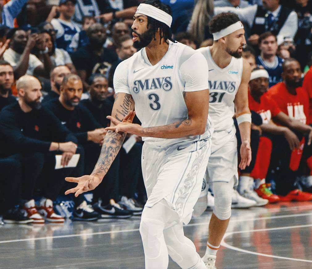 九游娱乐APP-浓眉哥迎来十二赛季高光表现，TL球迷沸腾！的简单介绍-九游娱乐APP