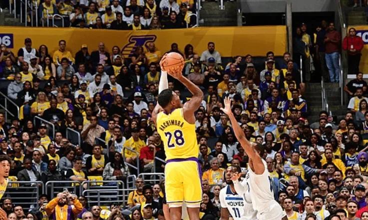 jiuyou官网入口-Ning焦点对战，浓眉哥与80激战瑞士队分钟，持续失利胜负难料！-jiuyou官网入口